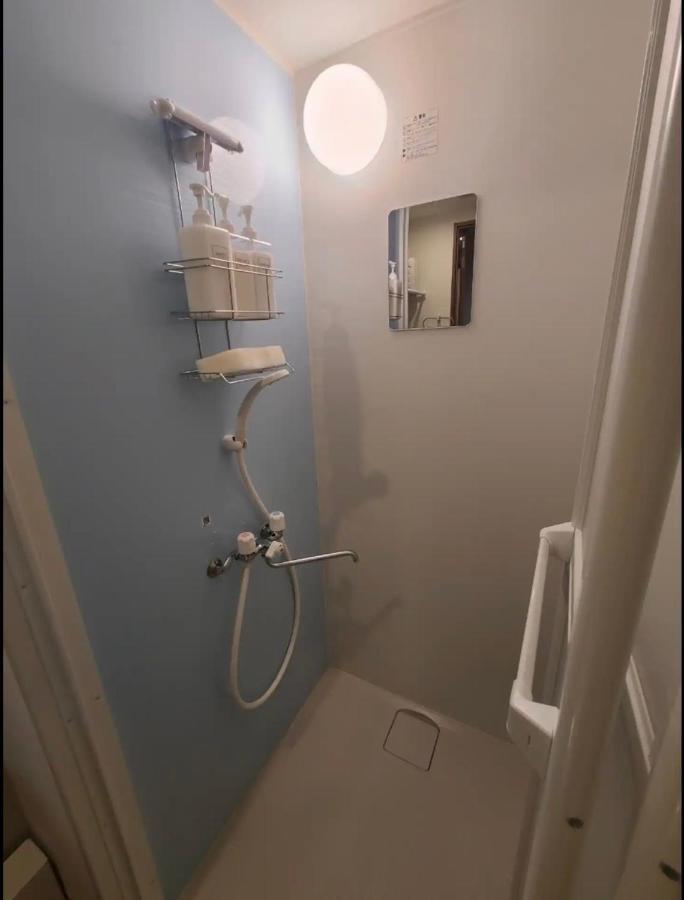 Ferienwohnung 上野駅徒歩５分シングルベッド４台＋布団２セット1Ldk Präfektur Tokio Exterior foto